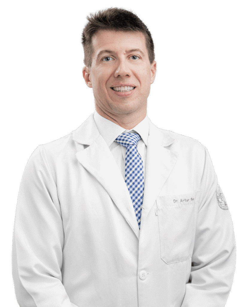 Dr. Artur Reis médico cirurgião especialista em oncologia da superfície peritoneal e HIPEC​